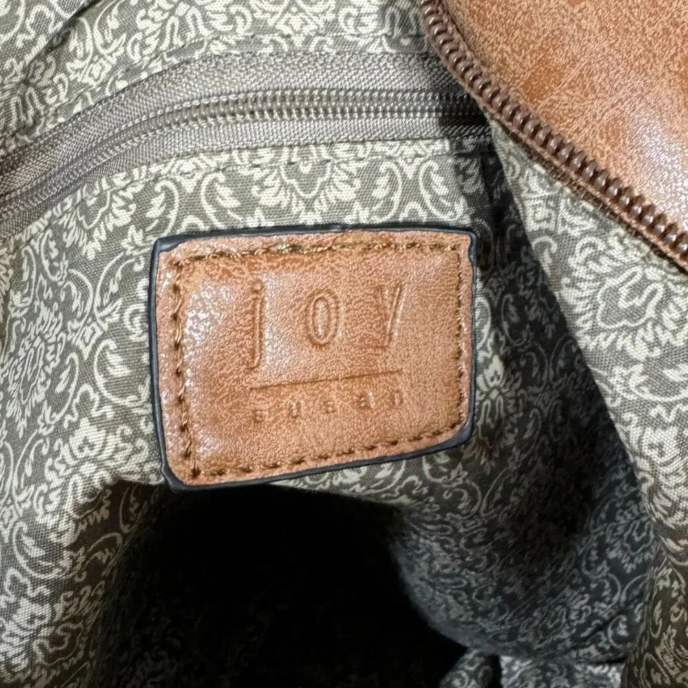 Joy Susan Darcy Zip Front Pocket Bucket Bag Faux Leather Vegan Tan Slouchy Hobo